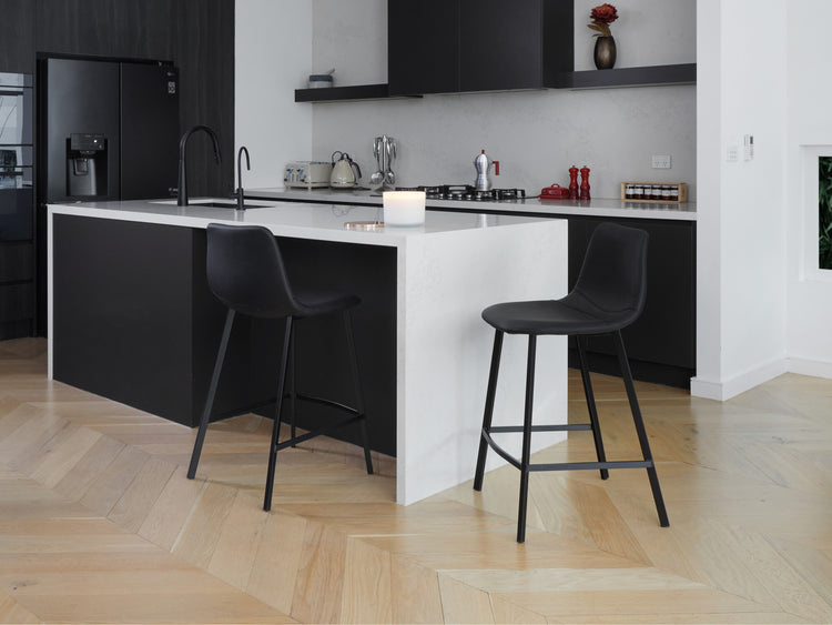 Hugo Bar Stool Black Set of 2