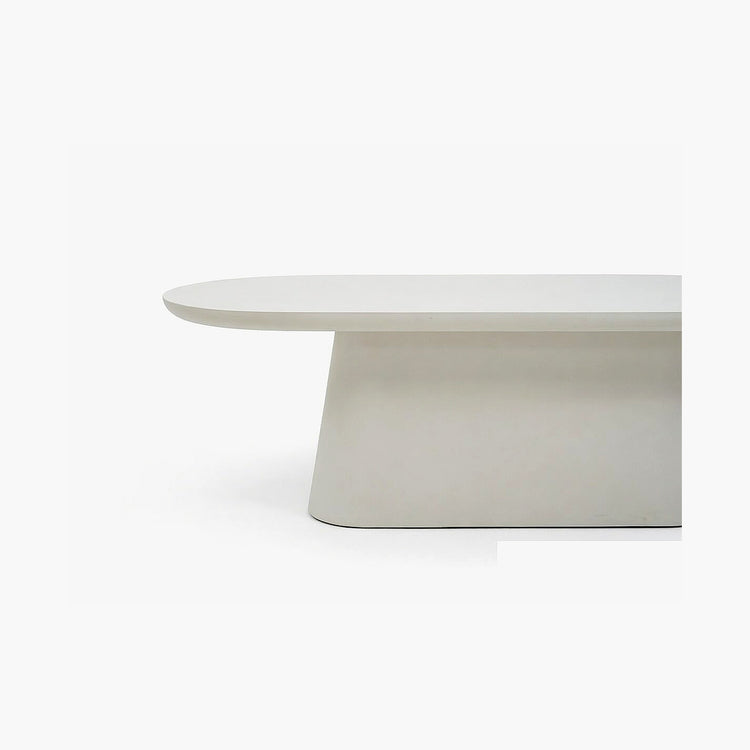 White Concrete Dining Table – Detail